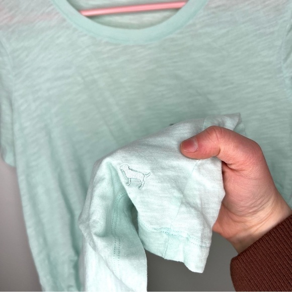 Pink Victoria’s Secret Pastel Mint Patterned Pocket Crewneck T-Shirt Size Small - Picture 8 of 12